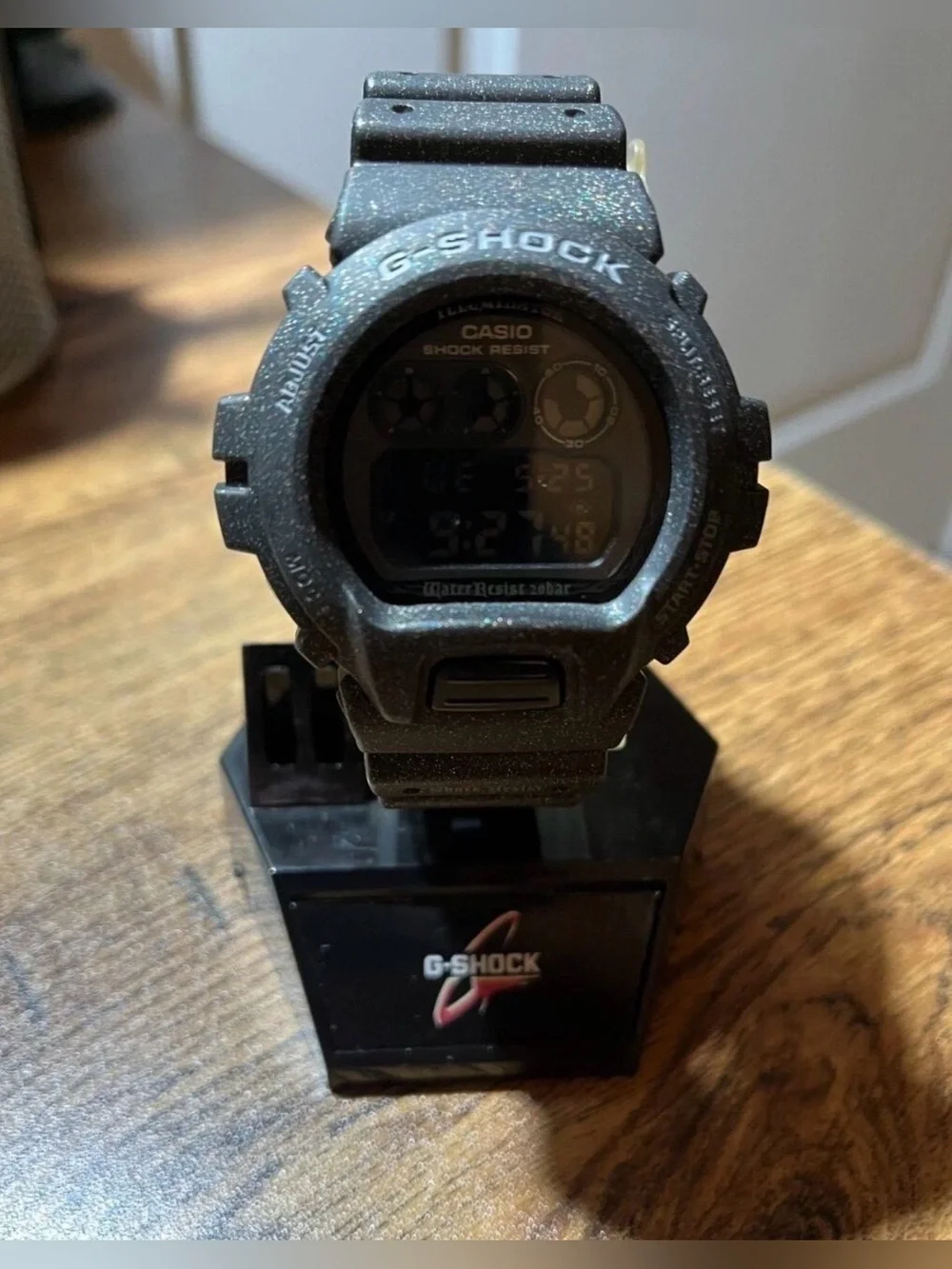 Casio G Shock Black Metallic Flake Quartz Watch RARE DW6900GM